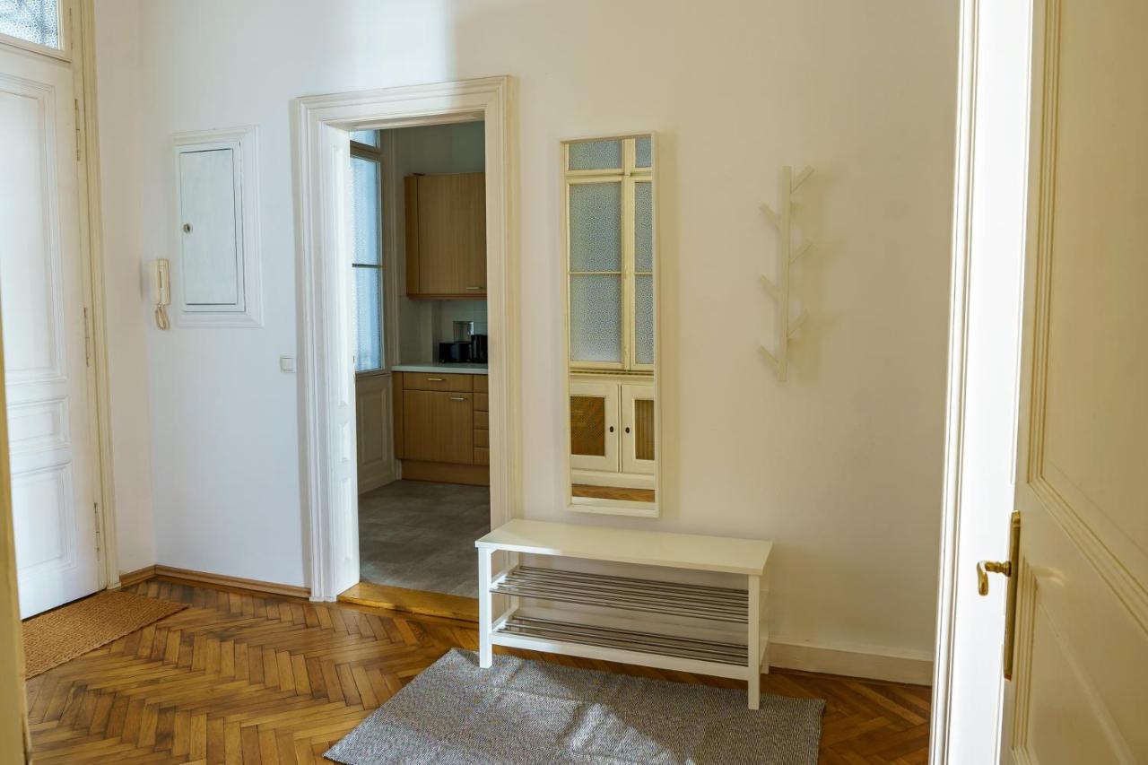 Vienna City Apartments 1060 וינה מראה חיצוני תמונה